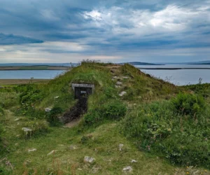 Taversoe Tuick chambered cairn 2